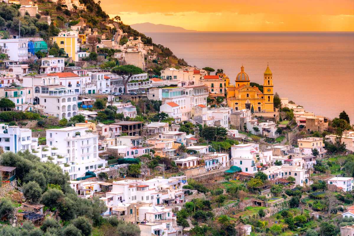 Top Romantic Travel Destinations for 2025